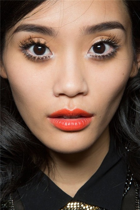 Bí quyết kẻ viền mắt từ dễ đến khó