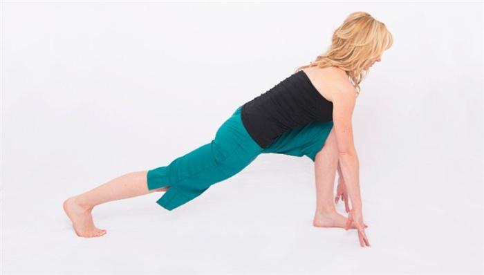 Đẹp dáng, khỏe người nhờ 5 phút tập yoga mỗi sáng Khỏe hơn nhờ 5 phút tập yoga mỗi sáng