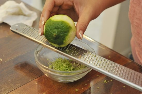 4 cách làm đẹp từ vỏ chanh cực kỳ “hiệu nghiệm”