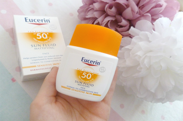 Kem chống nắng dạng sữa Eucerin Sun Fluid Mattifying SPF 50+