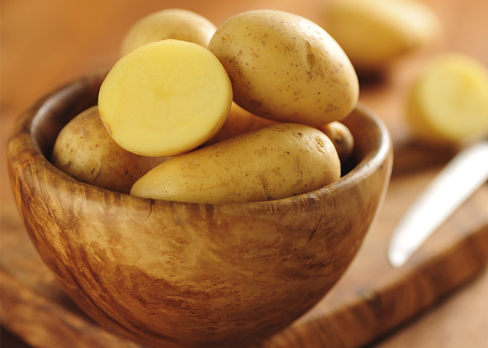 ăn khoai tây giảm nám da mặt hiệu quả