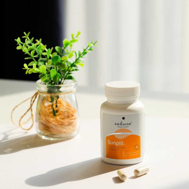 Bộ chống nắng toàn diện Sakura