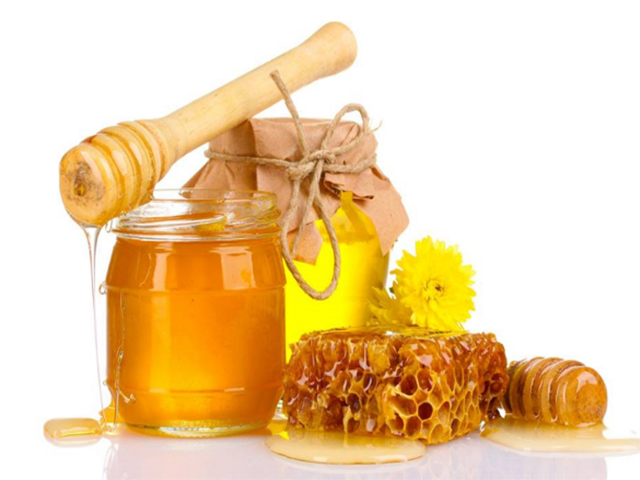 Cách giảm mụn ẩn bằng mật ong- Những cách loại bỏ mụn ẩn triệt để mà bạn nên biết