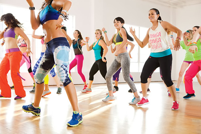 Bài tập nhảy zumba giảm cân cho người mới bắt đầu