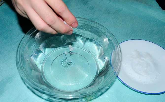 Rửa mặt đúng cách không cần sữa rửa mặt