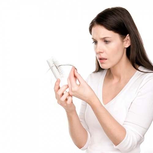 Công thức tự nhiên giúp tóc mỏng đến mấy cũng dày lên chỉ trong 1 tuần