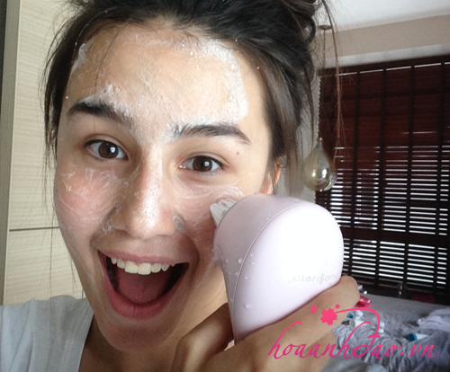 Máy rửa mặt Clarisonic Mia 2 Sonic Skin Cleansing – trào lưu chăm sóc da được nhiều chị em tin dùng