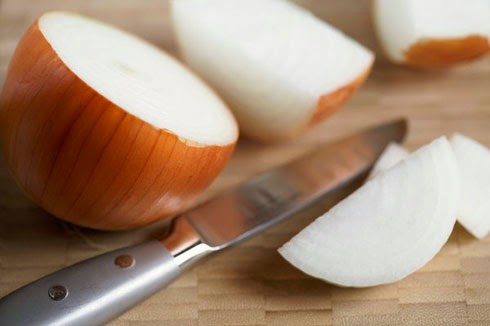 Mặt nạ hành tây giúp giảm nám da hiệu quả