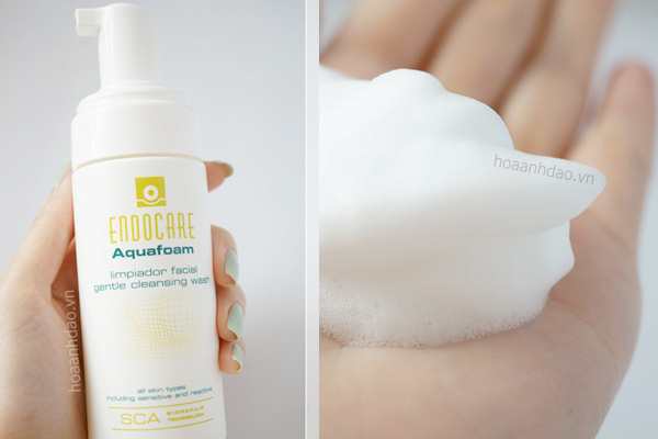 sua-rua-mat-endocare-aquafoam-cleansing-wash