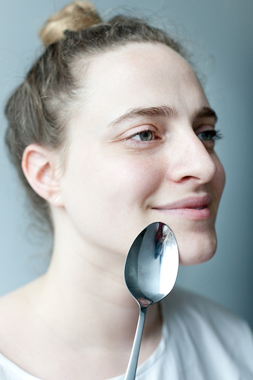 5 mẹo làm đẹp cực đơn giản bằng thìa