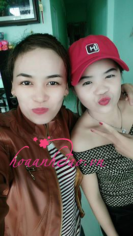 Mẹ tôi lo sợ việc mua hàng qua mạng nhưng  cuối cùng đã thuyết phục được bà