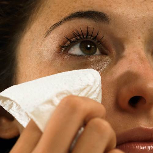Cách tẩy nốt ruồi với dứa: