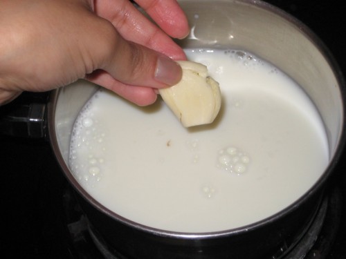 Tỏi và sữa tươi