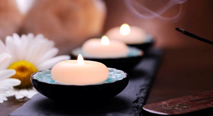 Thư giản với mặt nạ dưỡng trắng da tại nhà như vi vu đi spa