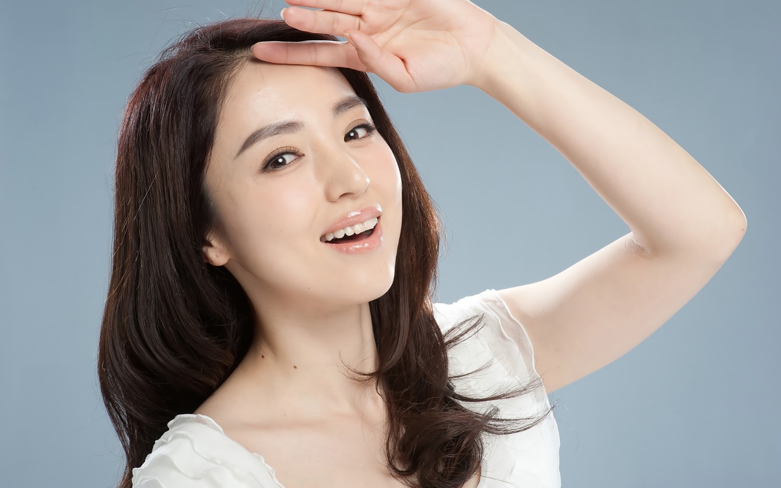 Hướng dẫn trang điểm nhẹ nhàng khi ra ngoài