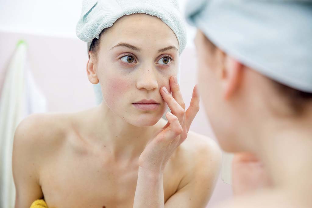 Làm thế nào để chăm sóc làn da nhạy cảm