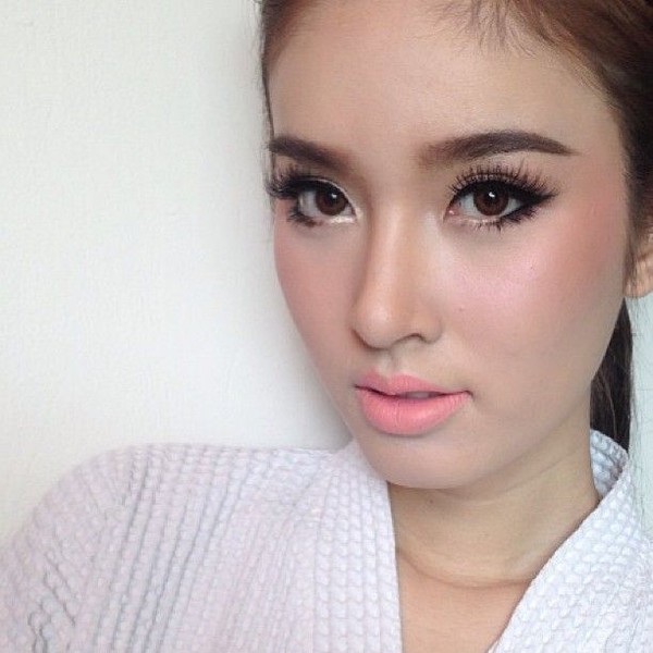 Những lỗi cơ bản khi tạo 2 dáng lông mày hot nhất hiện nay