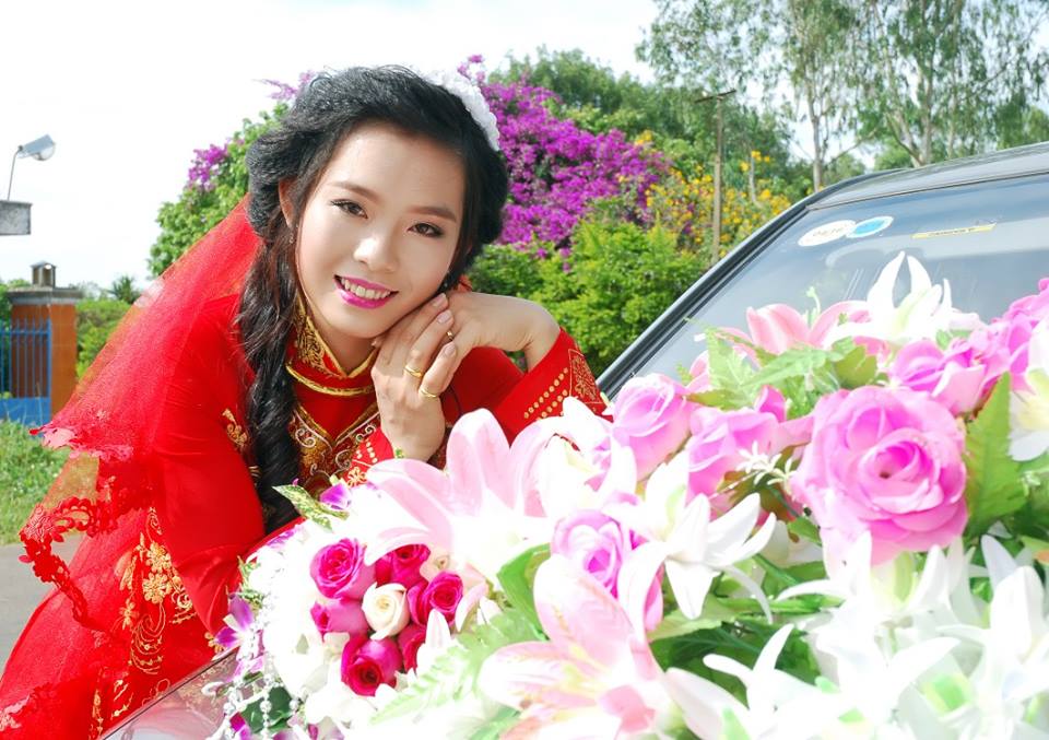 Câu chuyện làm trắng da đầy cảm động chỉ sau 1 tháng của cô nàng lọ lem