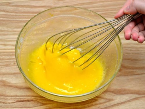 Học cách trị mụn, dưỡng trắng da chỉ với 1 quả trứng của phụ nữ Hàn
