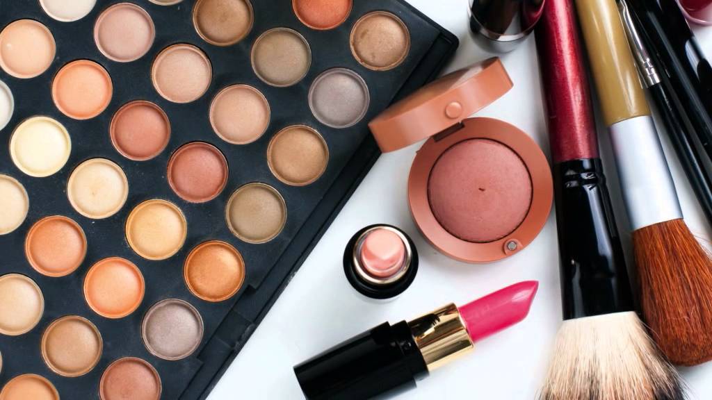 Cái Giá Của Mỹ Phẩm "Fake"