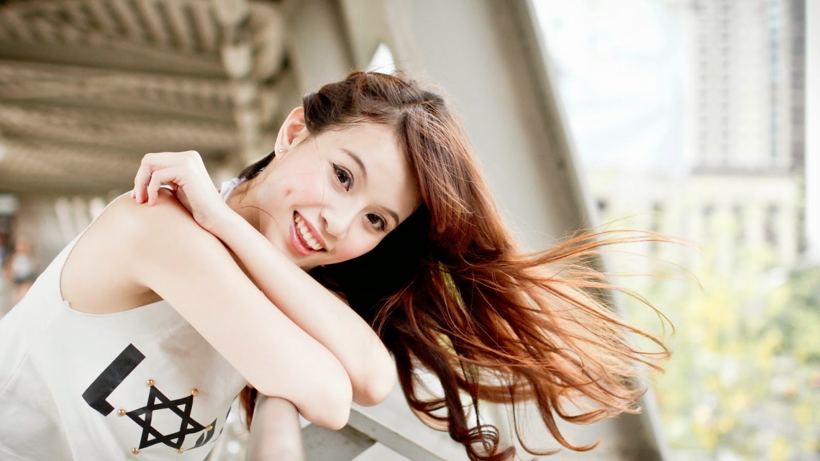 TRANG ĐIỂM NHƯ THẾ NÀO ĐỂ ĐI GẶP NGƯỜI YÊU?