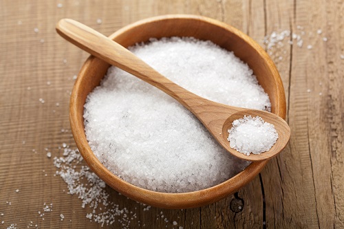 Detox thanh lọc cơ thể bằng nước muối giúp da đẹp, dáng xinh