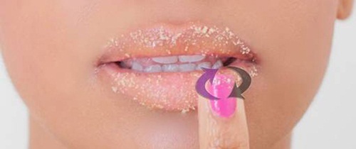 Thoa thứ này 10 phút, môi căng mọng, hồng xinh quanh năm chẳng lo khô nẻ