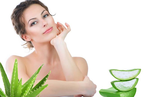 Học kinh nghiệm massage mặt giúp trẻ ra 10 tuổi của người Nhật