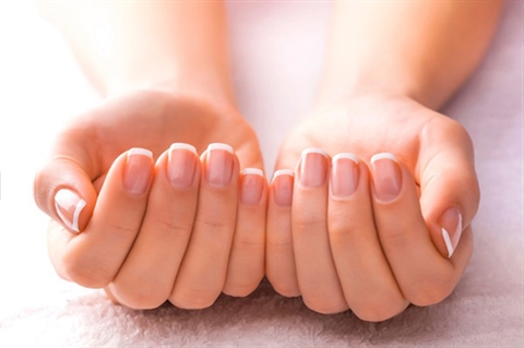 Mẹo giúp sơn móng không bong tróc, bền màu