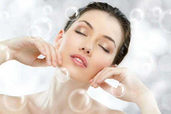 Trẻ ra 10 tuổi, da trắng hồng nếu bỏ ra 2 phút mỗi buổi sáng