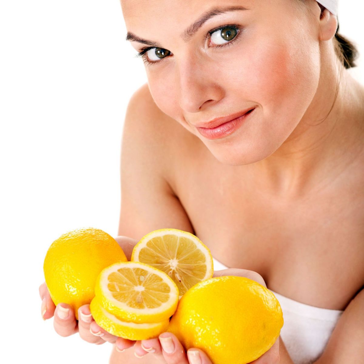 Dưỡng da trắng hồng với 7 loại trái cây mùa hè cực giàu vitamin C
