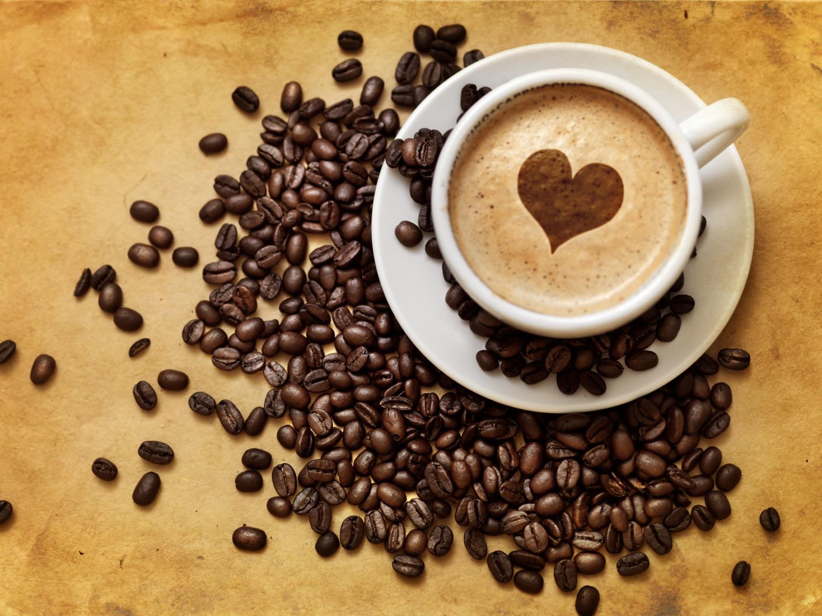 ‘Đánh tan’ quầng thâm mắt chỉ trong 10 phút với cafe đen