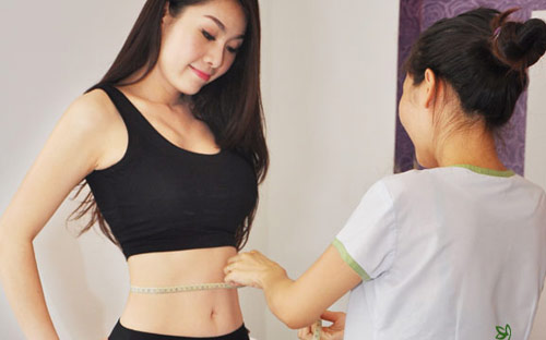 Cứ đói bụng là ăn 1 quả dưa leo, liên tục 1 tuần, đảm bảo chị em nào cũng sửng sốt với kết quả sau đó