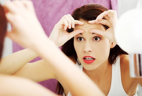 Những thói quen khiến bạn có chăm sóc mấy cũng nhanh già