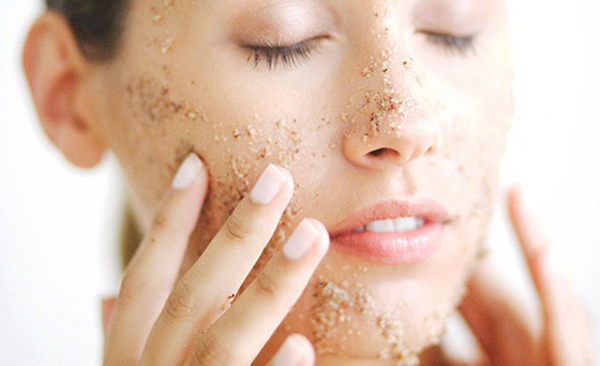 5 điều cơ bản phụ nữ có làn da dầu tuyệt đối không nên làm