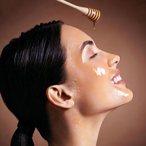 Không cần đến mỹ phẩm, chỉ cần rửa mặt với mật ong liên tiếp trong 1 tuần, bạn sẽ nhận được kết quả cực sốc