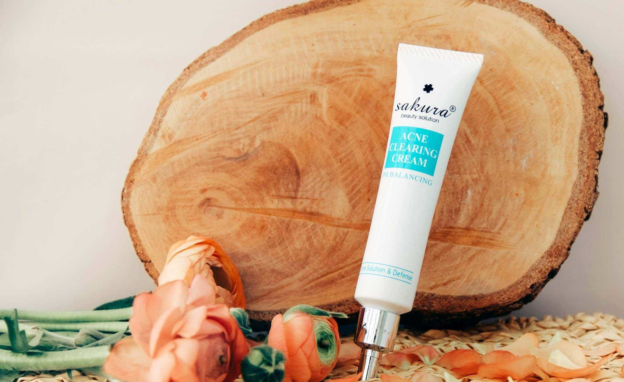 REVIEW KEM TRỊ MỤN SAKURA ACNE CLEARING CREAM