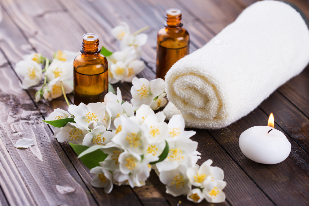 Tiết lộ tác dụng làm đẹp của hoa nhài - Chăm sóc làn da mềm mại, chống lão hóa