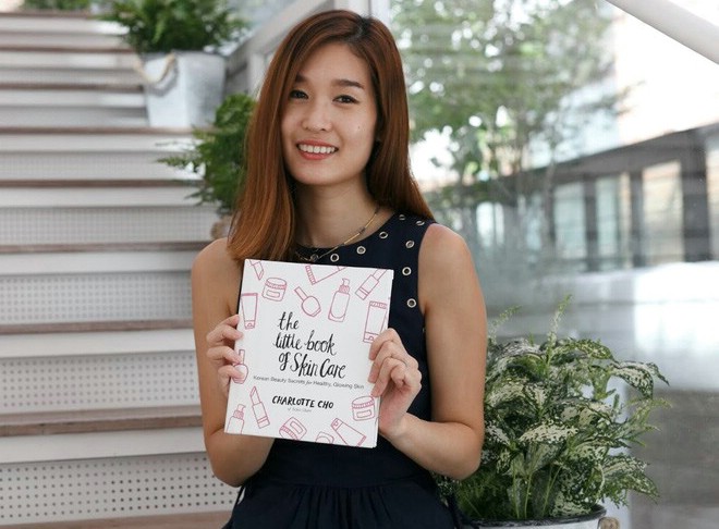 “Tiết lộ” 9 bước skincare buổi tối của chuyên gia chăm sóc sắc đẹp Charlotte Cho, các nàng không thể bỏ lỡ!