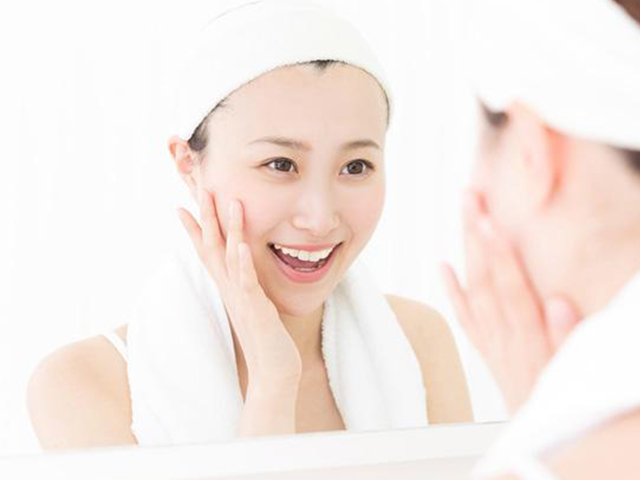 Những điều bạn cần biết về kem trị mụn ẩn Murad