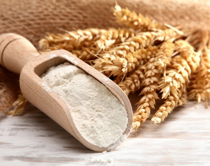 trị mụn với bột yến mạch
