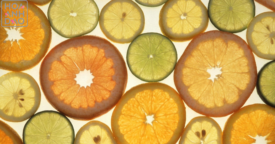 Serum Vitamin C giúp thúc đẩy quá trình sản xuất Collagen