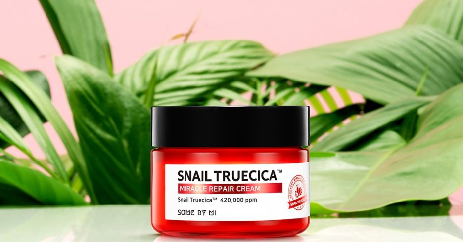 Kem dưỡng ẩm ốc sên Hàn Quốc Some By Mi Snail True Cica Miracle Repair Cream