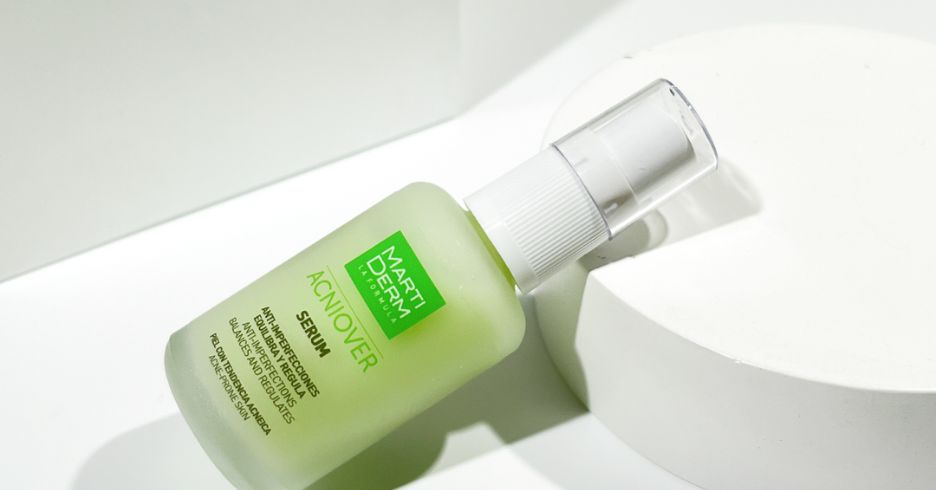  Serum giảm mụn Martiderm Acniover